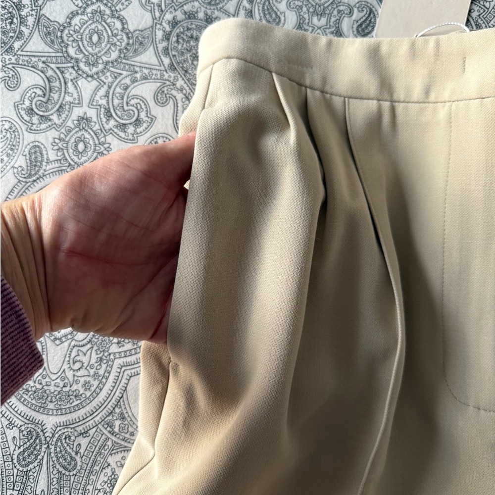 12STOREEZ Cream Pleated Trousers - Picture 10 of 10
